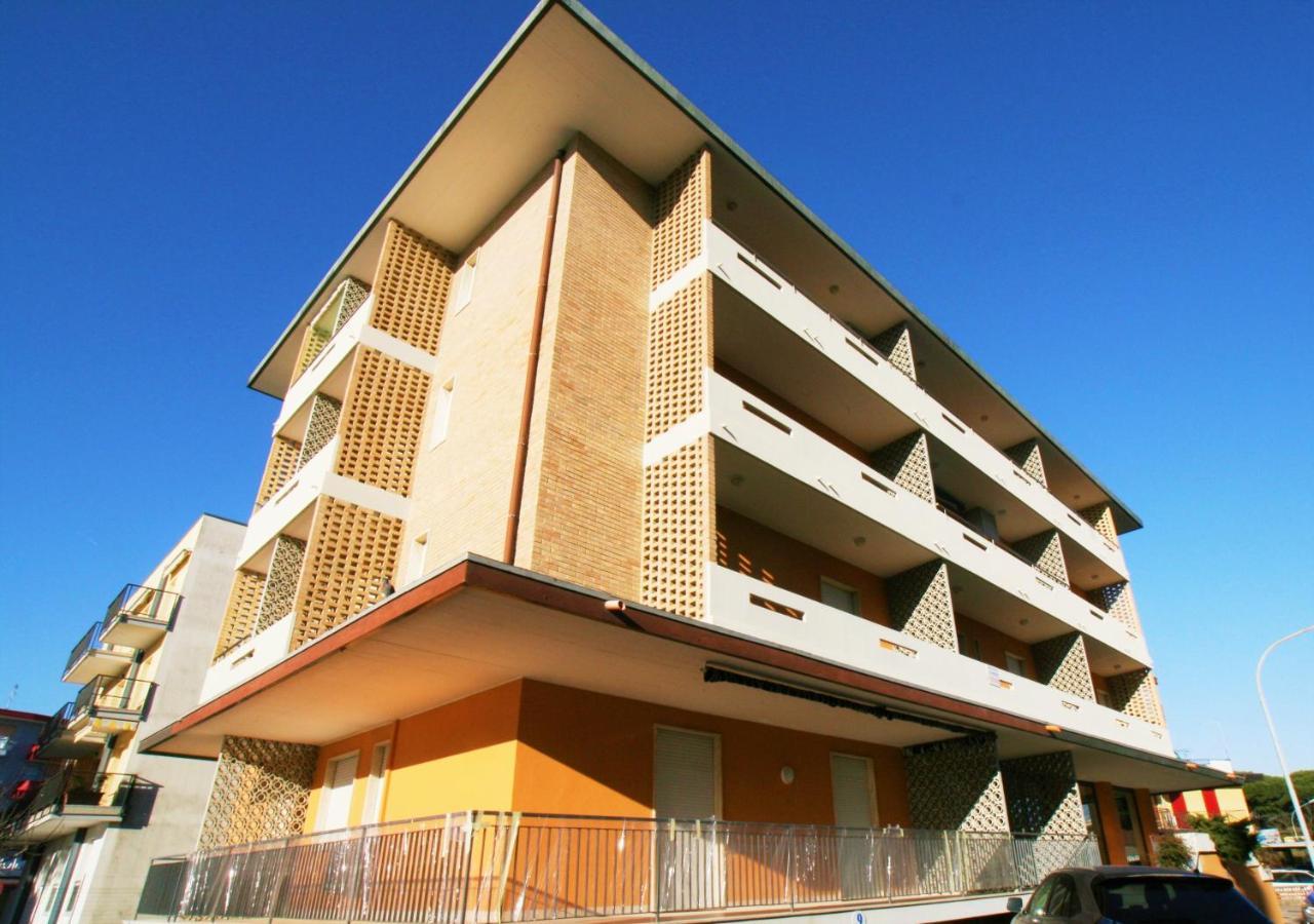 Residence Houston Lido di Jesolo Buitenkant foto
